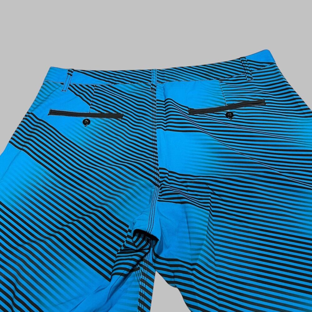 Forever Collectable NFL Carolina Panthers Diagonal Stripe Shorts Mens Size 38 - Picture 5 of 7